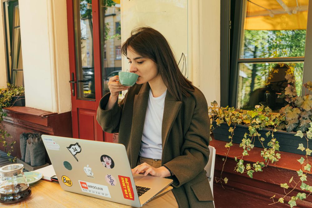 5 Cara Sehat Minum Kopi di Pagi Hari, No Sugar!
