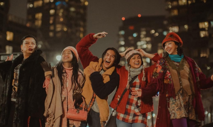16 Film Asri Welas di Netflix, Aksinya Selalu Mengundang Tawa!