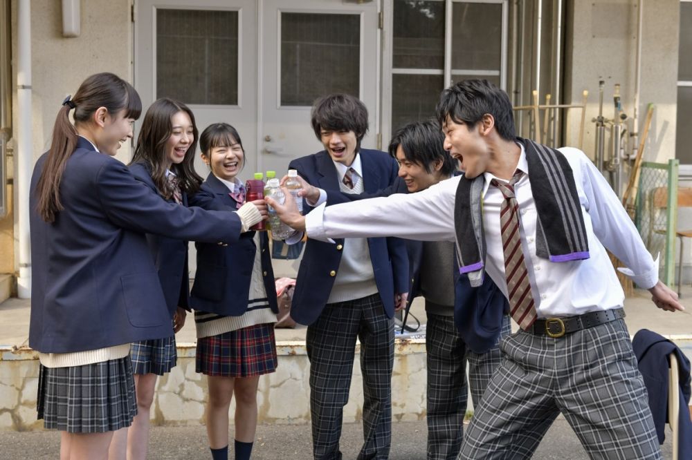 10 Film dan Drama yang Dibintangi Pemain Live Action Oshi no Ko