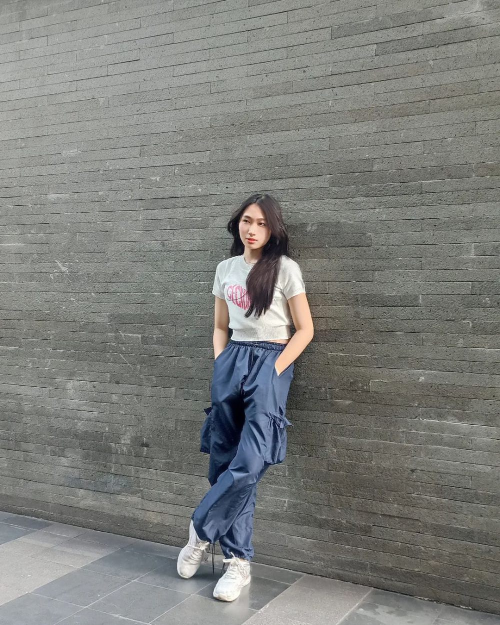 7 Ide OOTD Hangout ala Levi JKT48 yang Chic dan Modis!