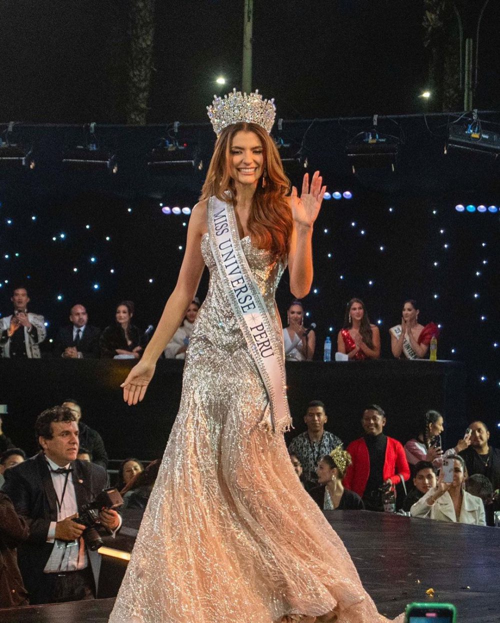 7 Potret Miss Universe Peru 2024 Tatiana Calmell,