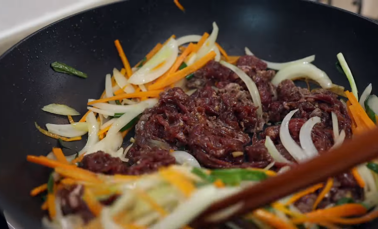 Resep Daging Sapi Bulgogi, Hidangan Korea Populer yang Paling Disukai!
