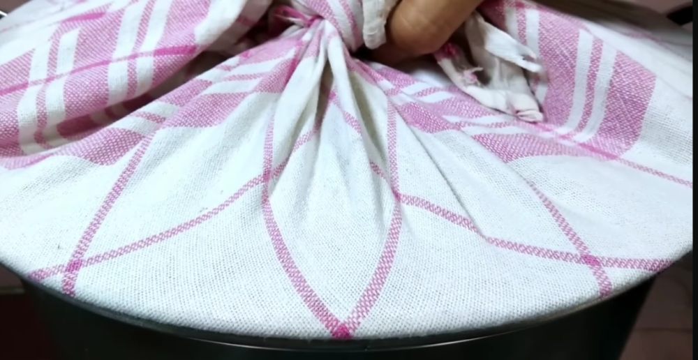 Resep Bolu Kukus Susu Cokelat yang Lembut dan Moist Banget