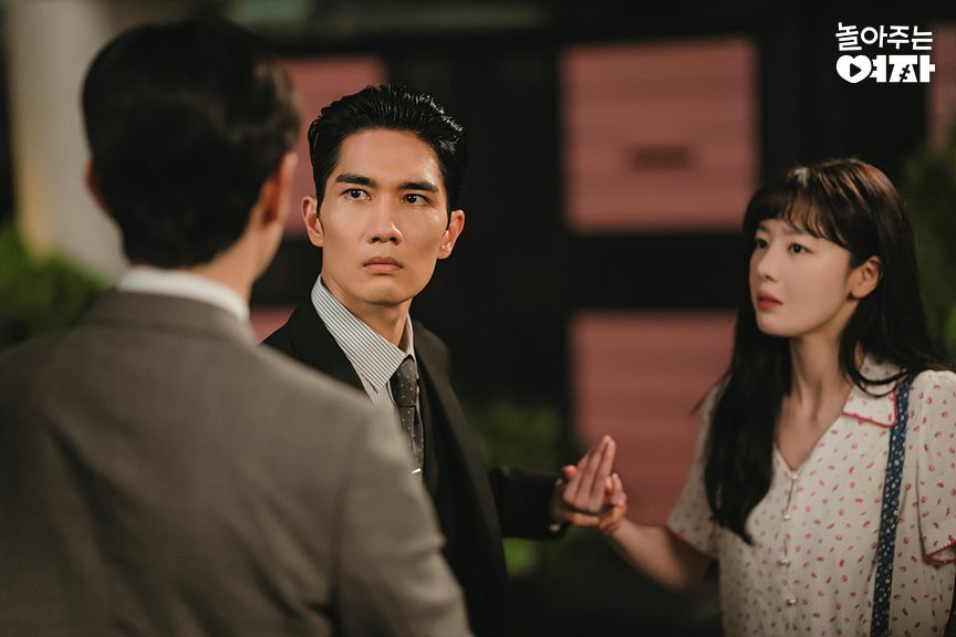 7 maneiras de Seo Ji Hwan mostrar seu ciúme em My Sweet Mobster