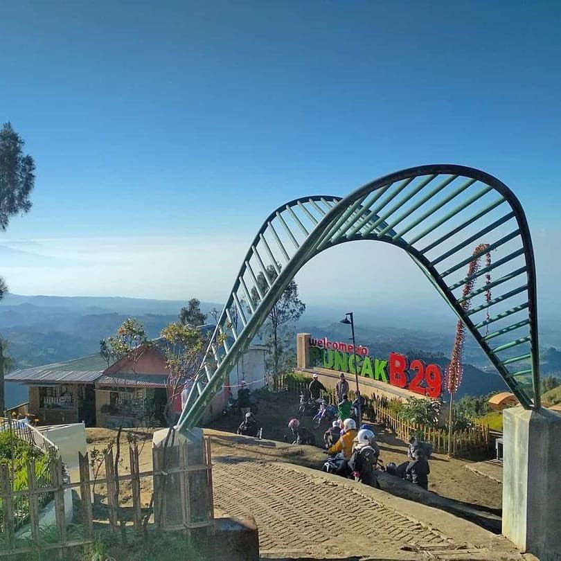 Potret Puncak B29 Spot View Bromo Yang Keren