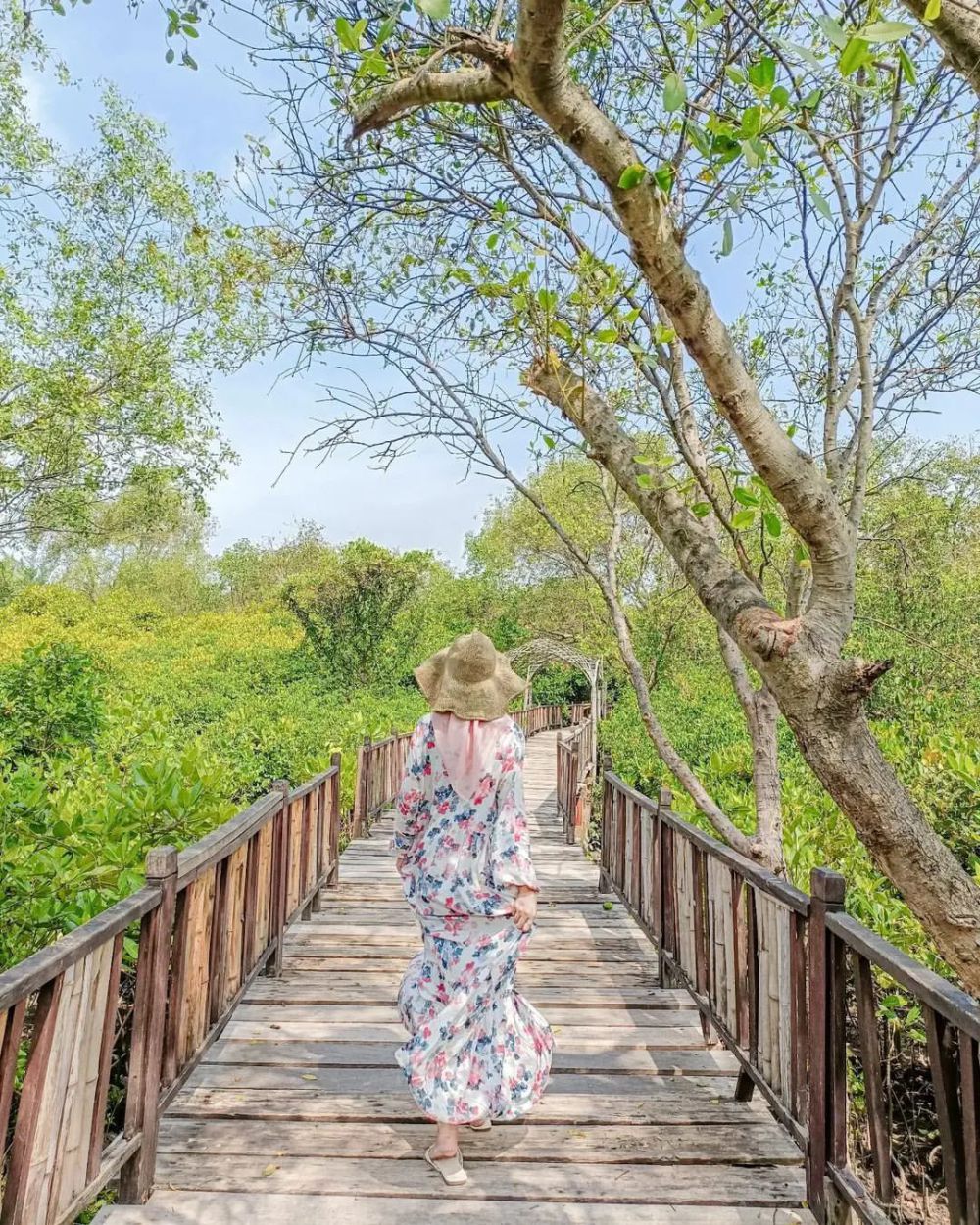 7 Ide Spot Foto Prewedding di Surabaya, Terbaru Ada Kota Lama