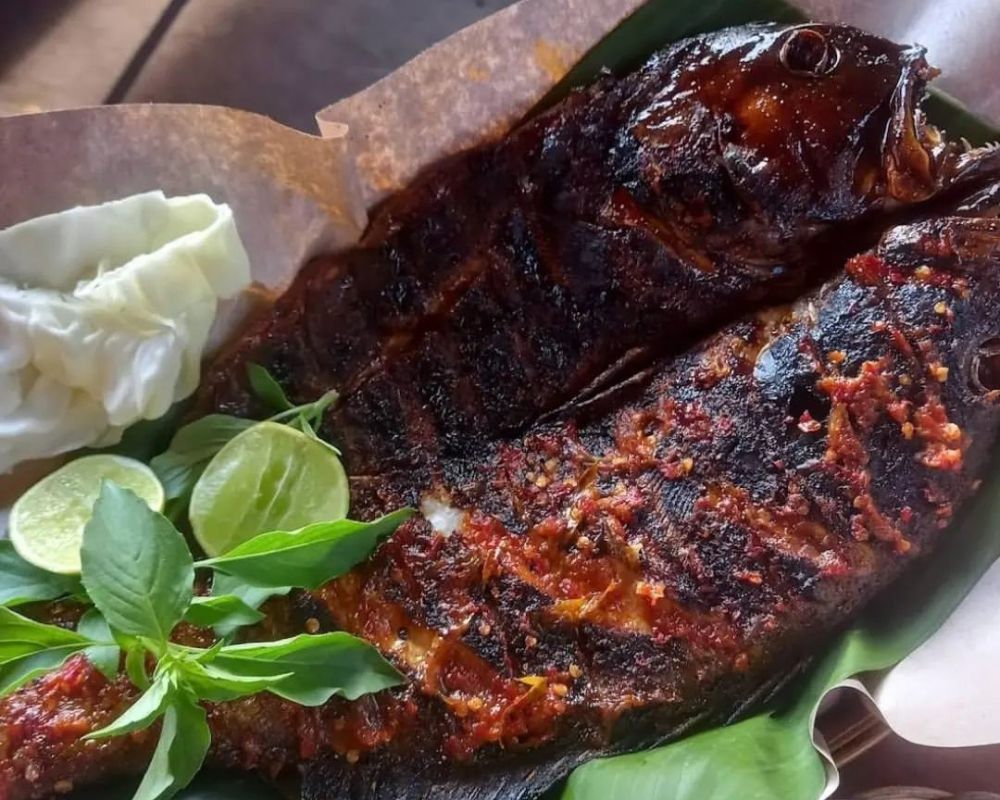 10 Rekomendasi Tempat Makan Ikan Bakar Terenak di Sidoarjo