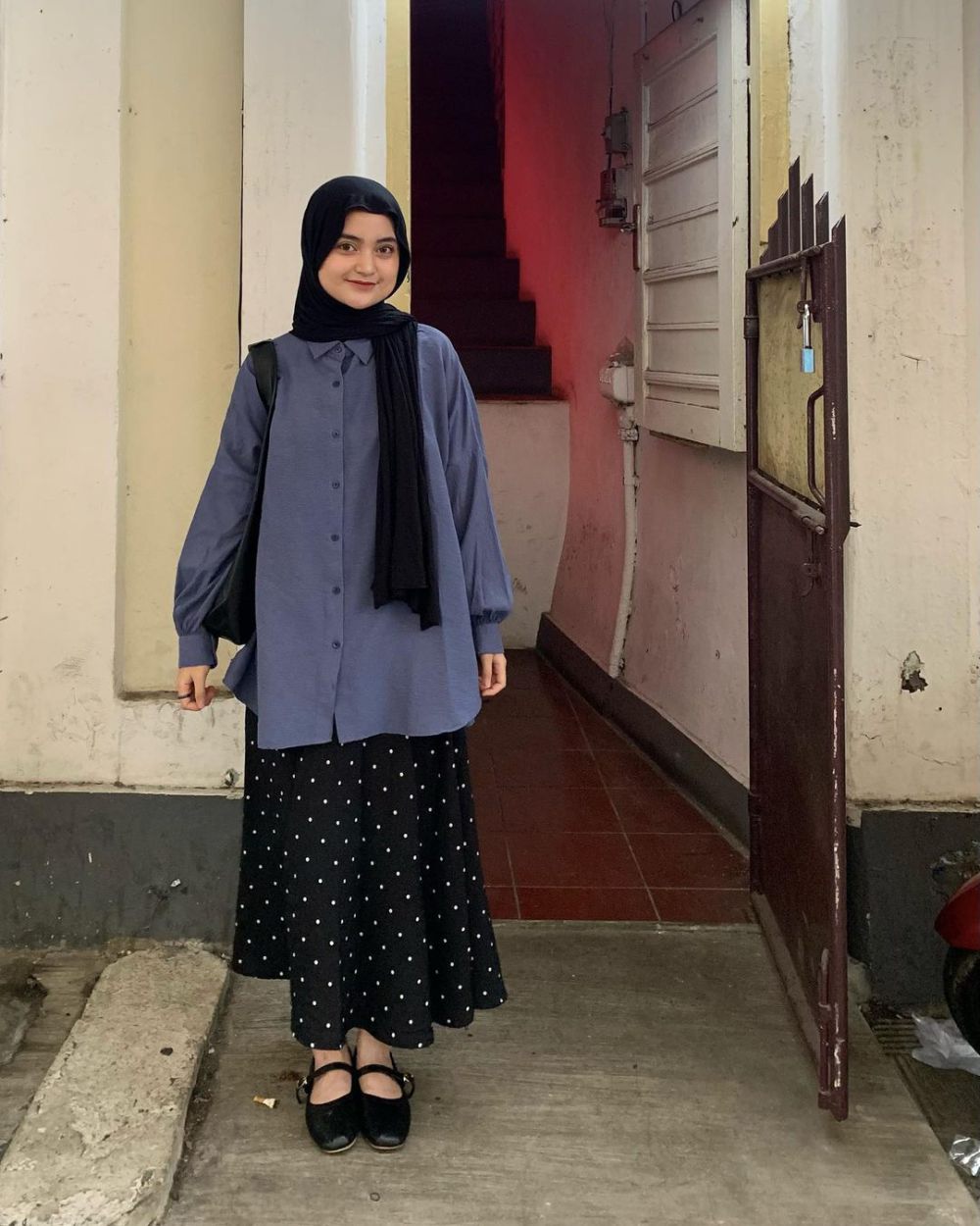 9 Inspirasi Formal Look Style ala Tania Citra, Khas Gen Z!