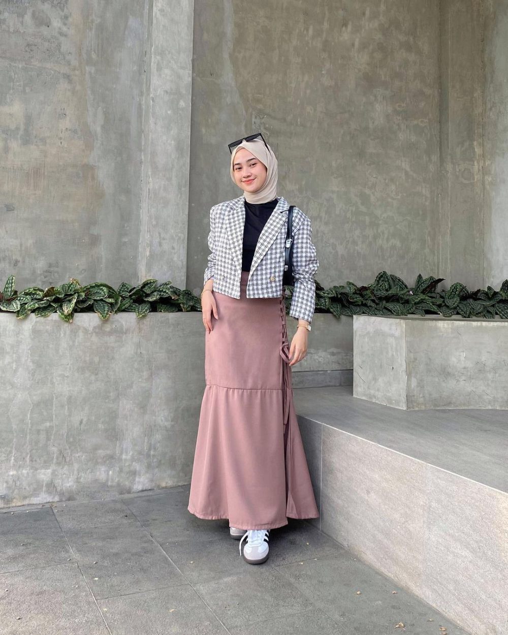 9 Inspirasi Outfit Korean Style ala Kirana Salsabila, Fashionable!