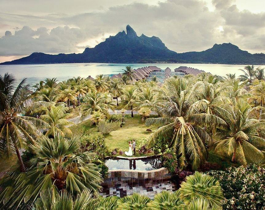 10 Fakta Tahiti yang Ditunjuk Jadi Tuan Rumah Surfing Olimpiade 2024
