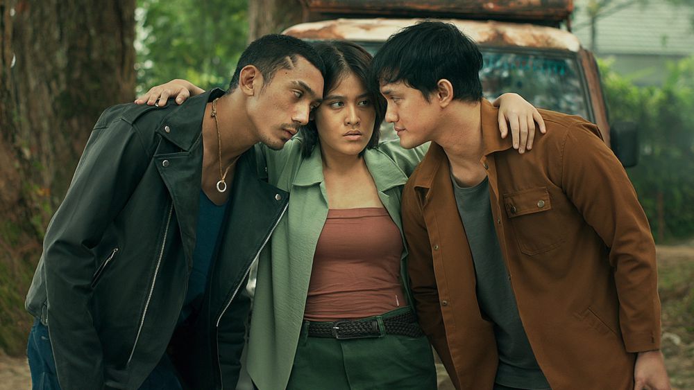 10 Film Horor Tentang Sahabat yang Terjebak di Tempat Penuh Teror