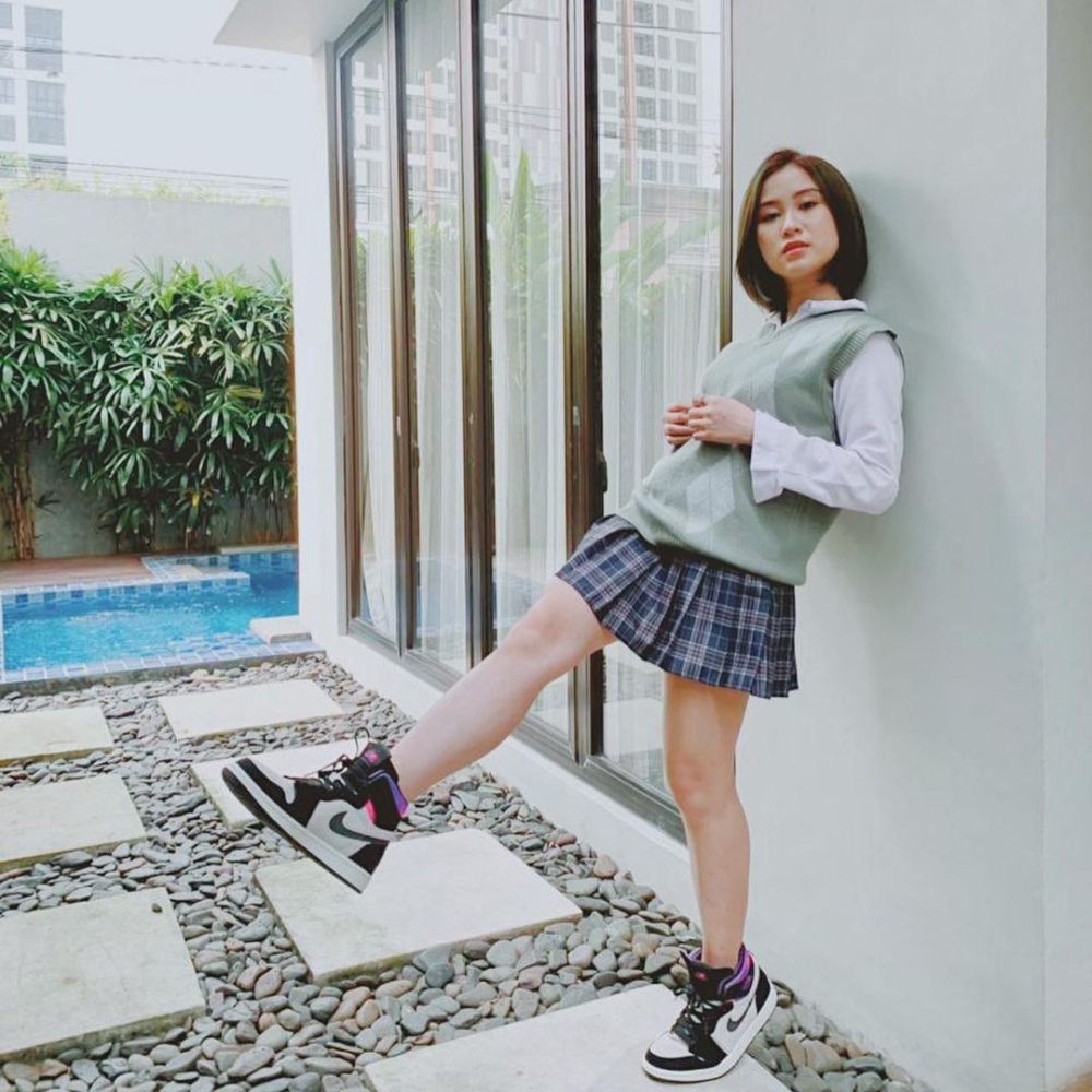 8 Ide OOTD Michelle Christo, Didominasi Gaya Boyish