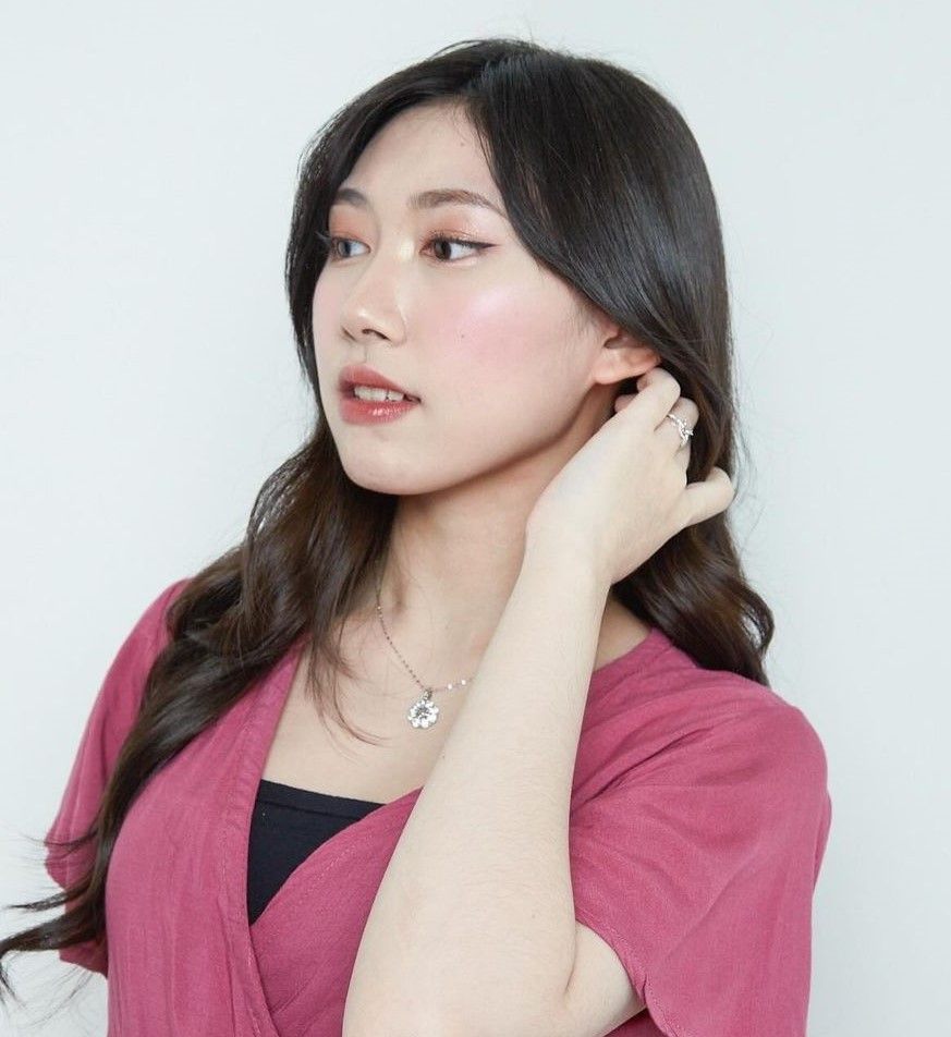 8 Inspirasi Makeup ala Jessi JKT48, Simpel Buat Daily! 