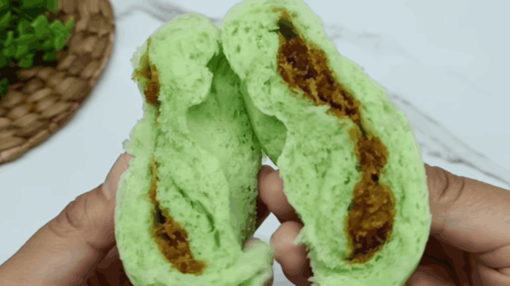 Resep Bakpao Pandan Unti Kelapa, Teksturnya Mengembang Sempurna!