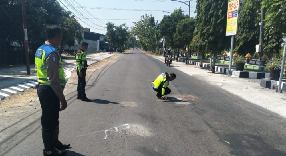 Terlibat Tabrakan Beruntun di Magetan, 2 Orang Warga Ngawi Tewas