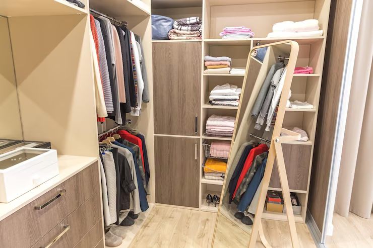 5 Tips Menata Ruang Wardrobe Minimalis