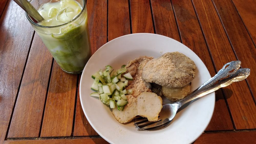 5 Tempat Makan di Megaria Cikini, Ada Pempek sampai Es Teler