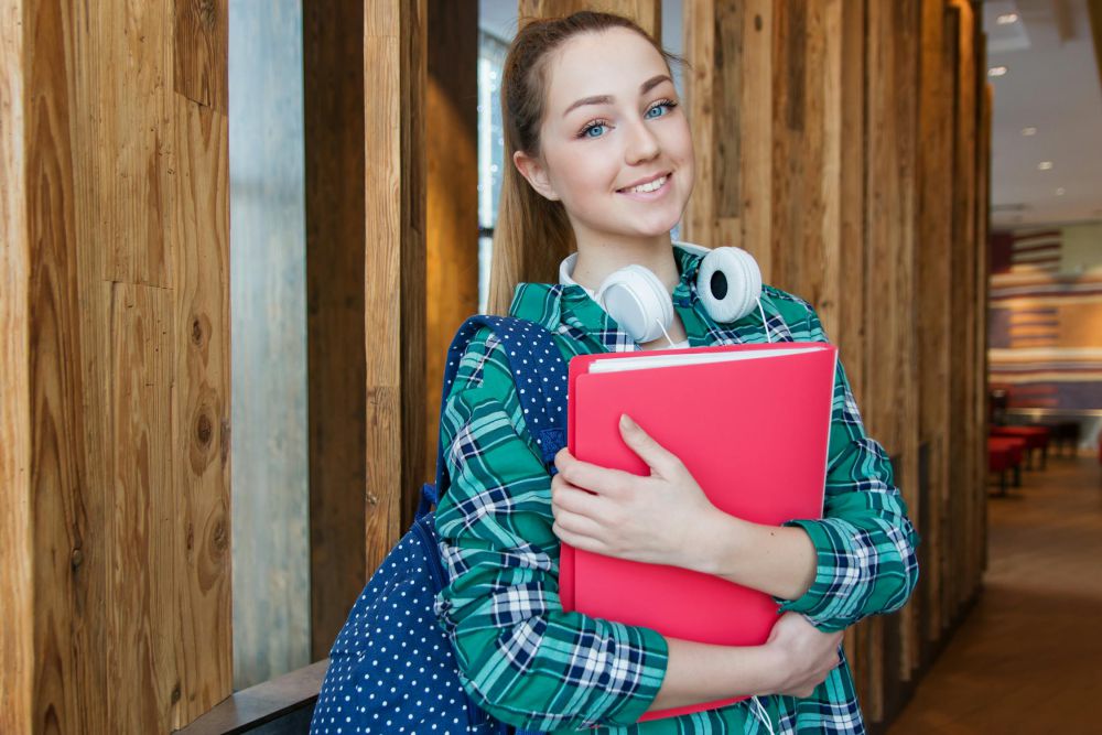 5 Cara Menerapkan Stoikisme di Perkuliahan, Latih Emosi dan Reaksi