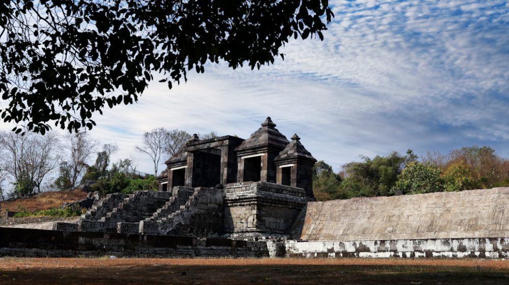 5 Tempat Wisata Dekat Candi Prambanan, Tak Kalah Megah