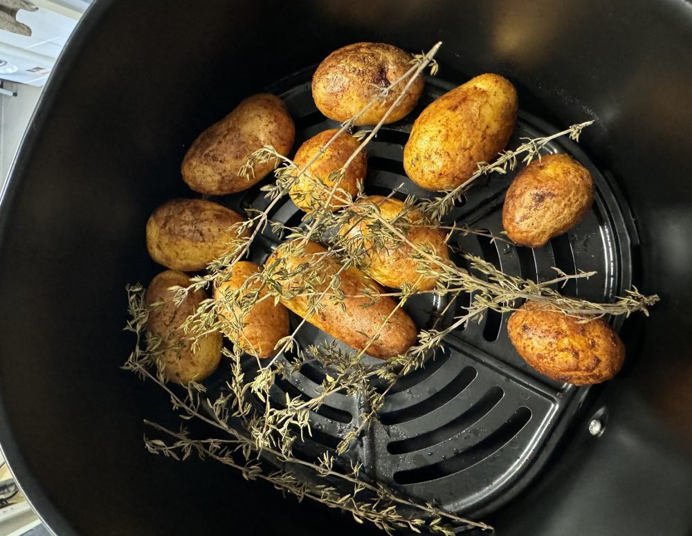 4 Tips Rawat Air Fryer yang Benar, Biar Awet dan Tahan Lama!