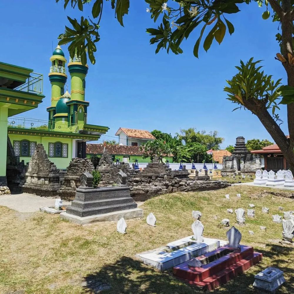 Asal-Usul Masjid Madegan Sampang dan Julukan Masjid Sumpah Pocong