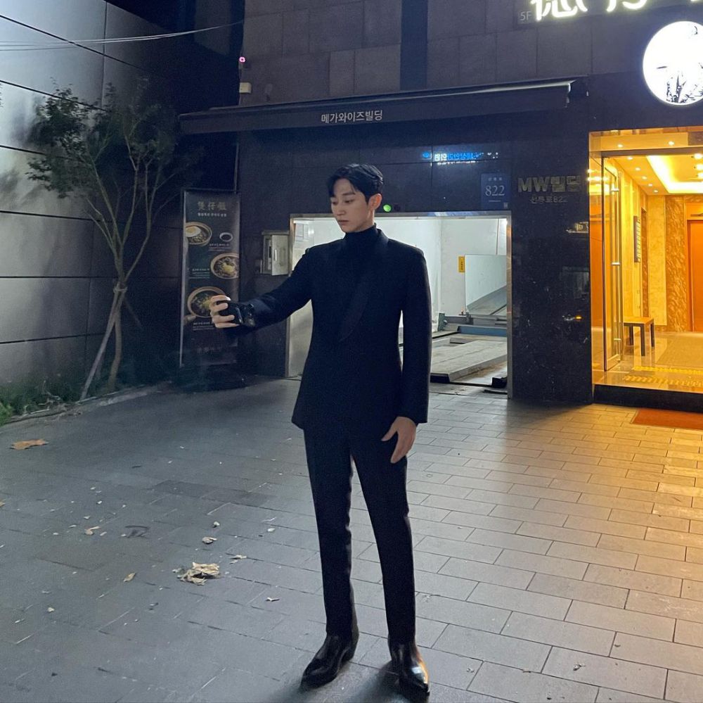 9 Ide Outfit Night Out ala Jung Jin Young, Stunning!