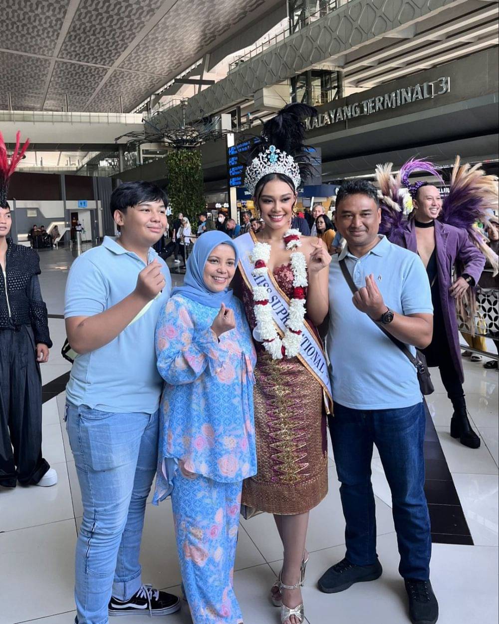 7 Potret Kepulangan Miss Supranational 2024 Harashta Haifa