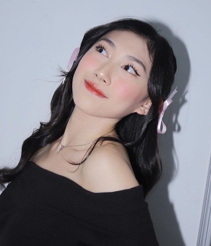 8 Inspirasi Makeup ala Jessi JKT48, Simpel Buat Daily! 