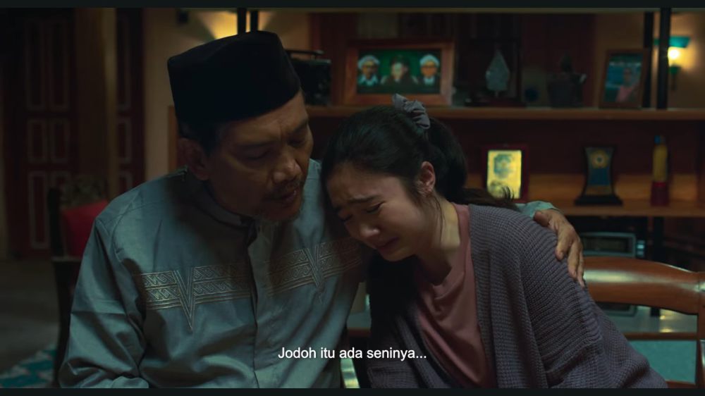 7 Tema Menarik di Film Seni Memahami Kekasih, Gak Cuma Percintaan