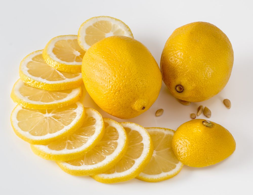 Resep Air Madu Lemon Hangat untuk Bantu Redakan Batuk