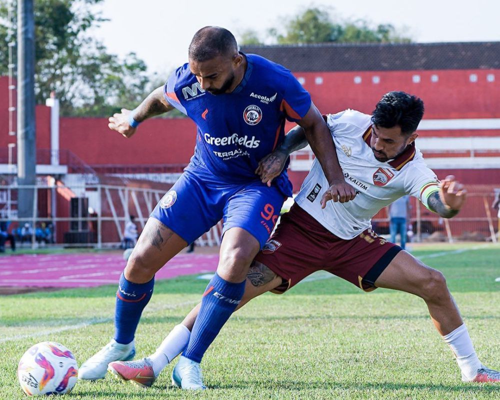 Arema FC Kalah dari Borneo FC, Pelatih Keluhkan Lapangan