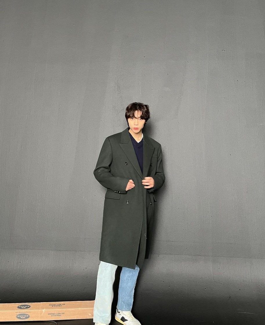 12 Ide Layering Outfit ala Johnny NCT, Anti Monoton!