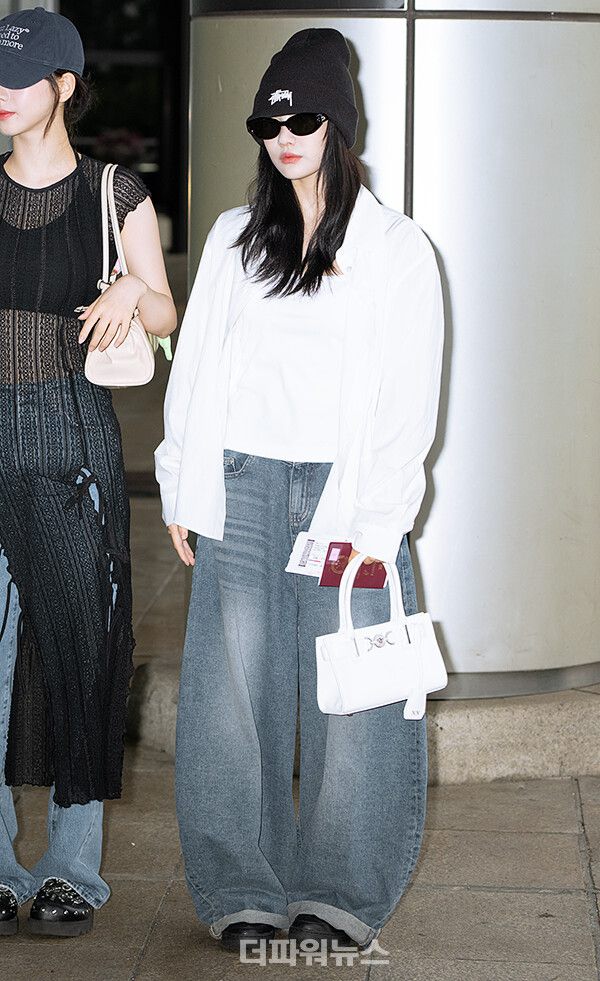 12 Airport Outfit ala NingNing aespa, Comfy Gaya Kasual!