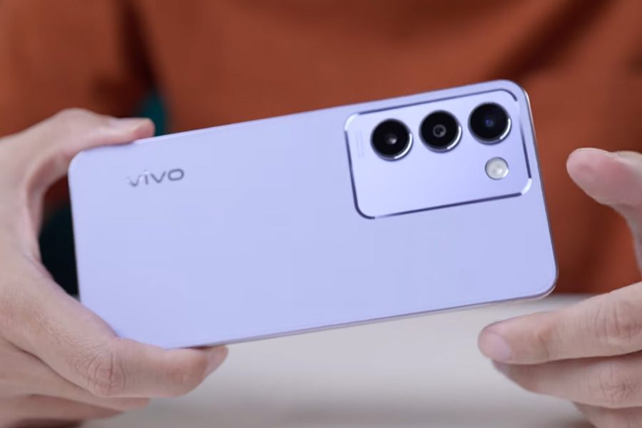 6 Rekomendasi HP vivo Terbaik 2024, Fast Charging Mulai 80W