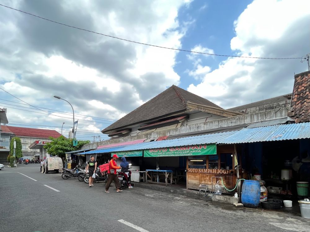 Soto Sampah, Kuliner Dekat Tugu Jogja Buka Hampir 24 Jam