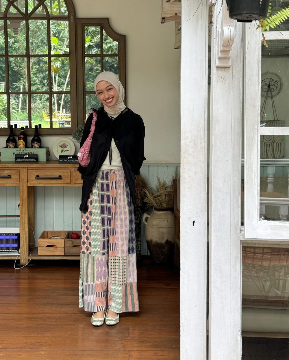 9 Styling Outfit  Basic Hijab ala Kana Zahra, Daily Style Andalan! 