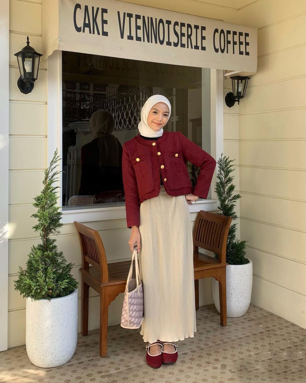 12 Style Hangout ke Kafe High End ala Febiola Nabila, All Out!