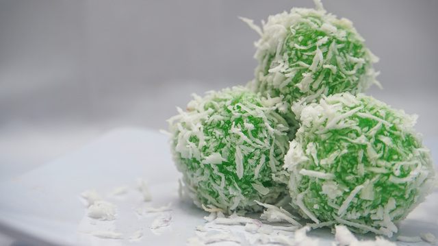 5 Panduan Merebus Klepon Agar Tidak Mudah Pecah