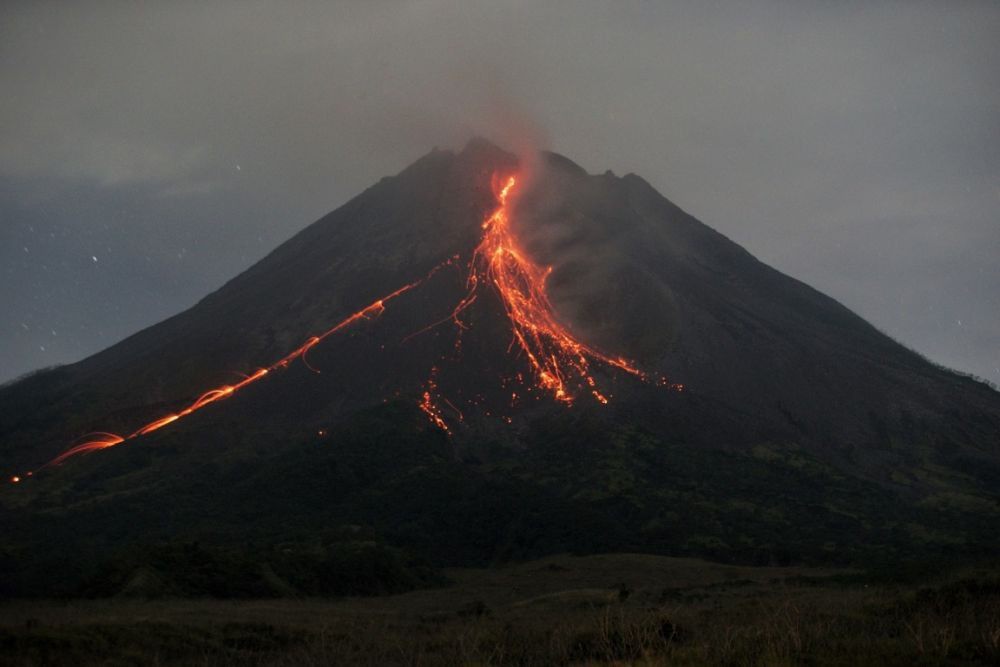 Merapi Muntahkan Awan Panas Guguran Sabtu Pagi, Jarak Luncur 1 Km