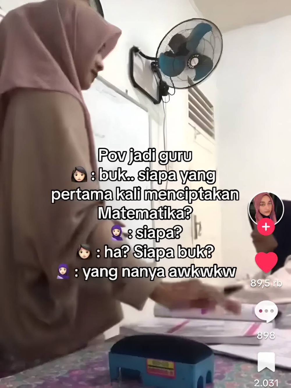 7 Meme Kocak Guru Gen Z Hadapi Murid Gen Alpha, Out of The Box Banget!