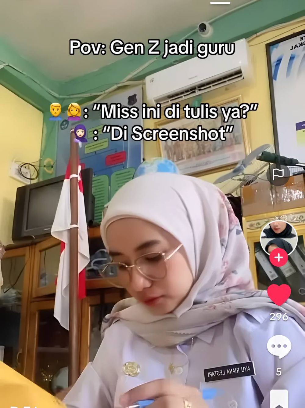 7 Meme Kocak Guru Gen Z Hadapi Murid Gen Alpha, Out of The Box Banget!