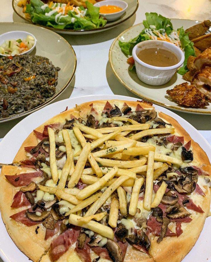 5 Rekomendasi Pizza Enak di Semarang yang Wajib Kamu Coba!