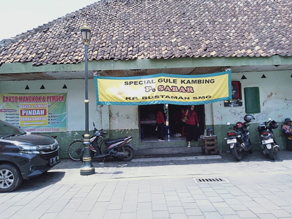 4 Kuliner Legendaris di Kota Lama Semarang, Wajib Dicoba!