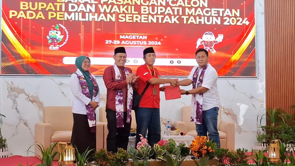 Sujatno-Ida Yuhana, Calon Pertama yang Mendaftar ke KPU Magetan