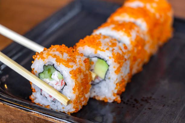 5 Tempat Makan Sushi Enak di Gresik, Menunya Lengkap