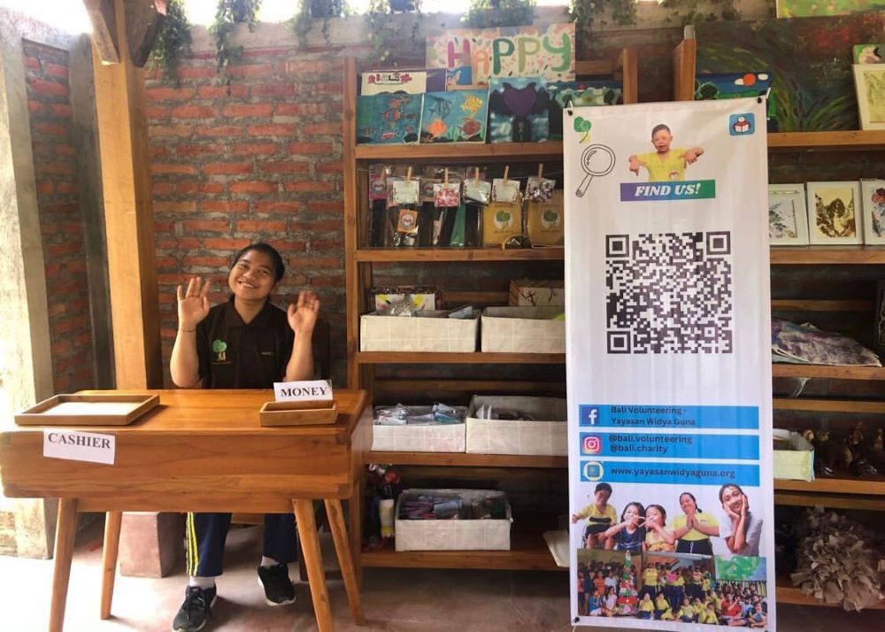 Piduh Charity Cafe Bali Sajikan Menu Berbeda Setiap Hari