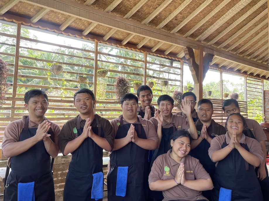 Piduh Charity Cafe Bali Sajikan Menu Berbeda Setiap Hari