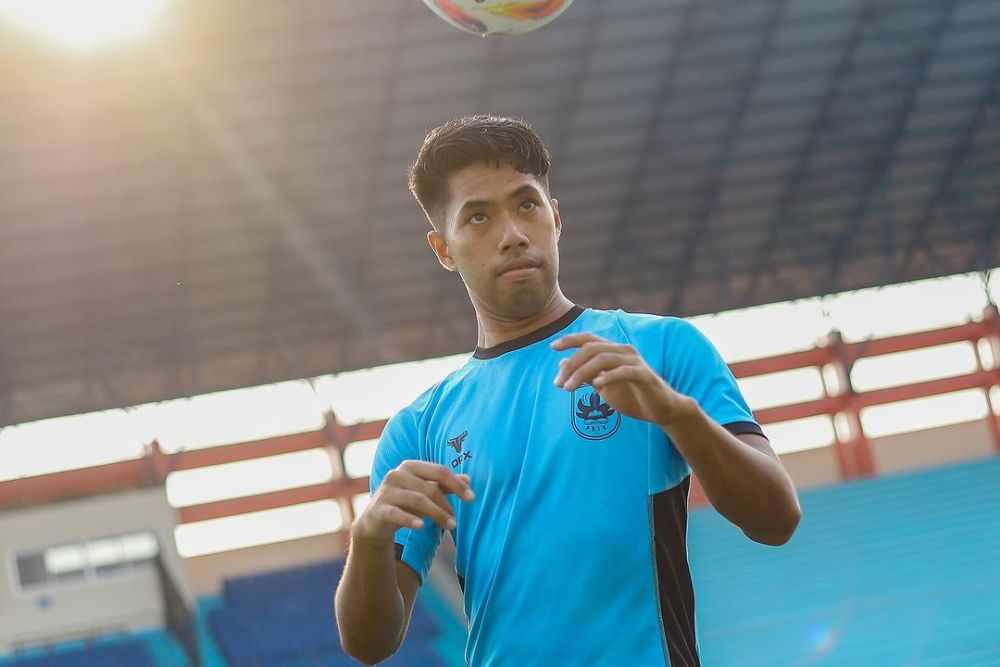 Mengenal Pemain Muda PSIS Semarang Sandy Ferizal  