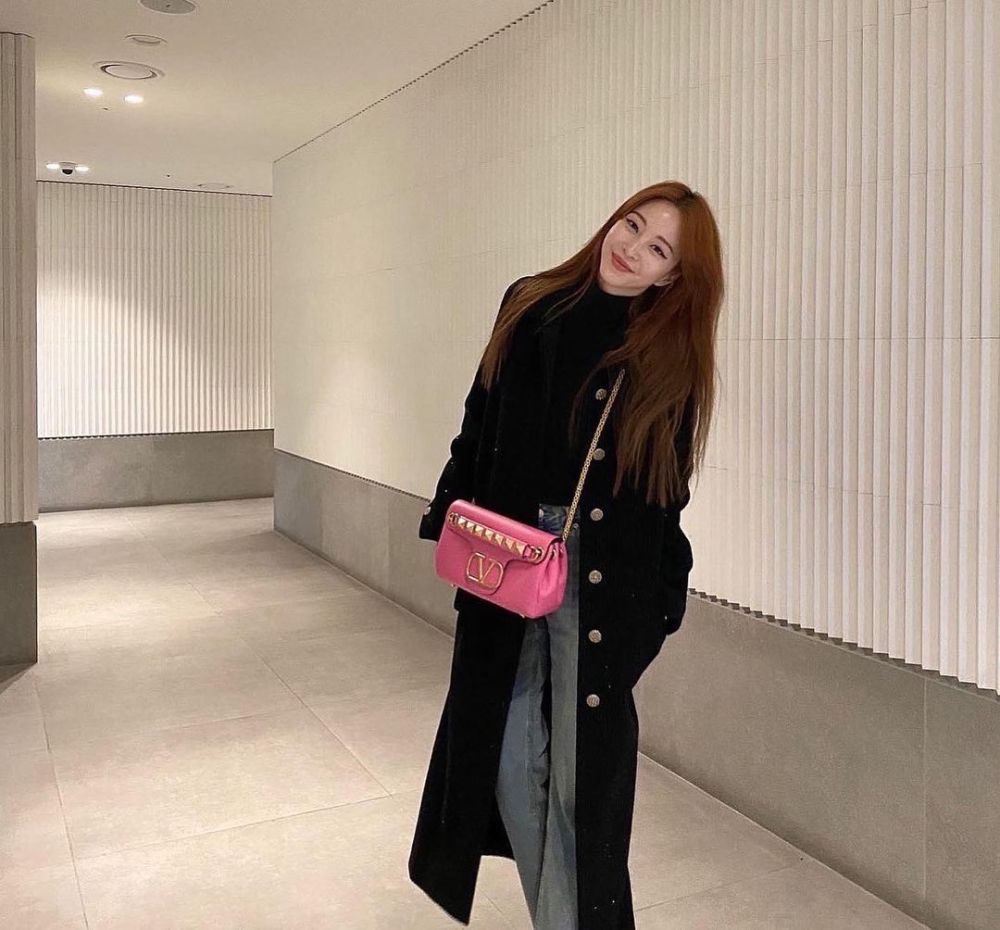 8 Mix and Match Outerwear ala Aktris Han Ye Seul, Gayanya Anti Boring