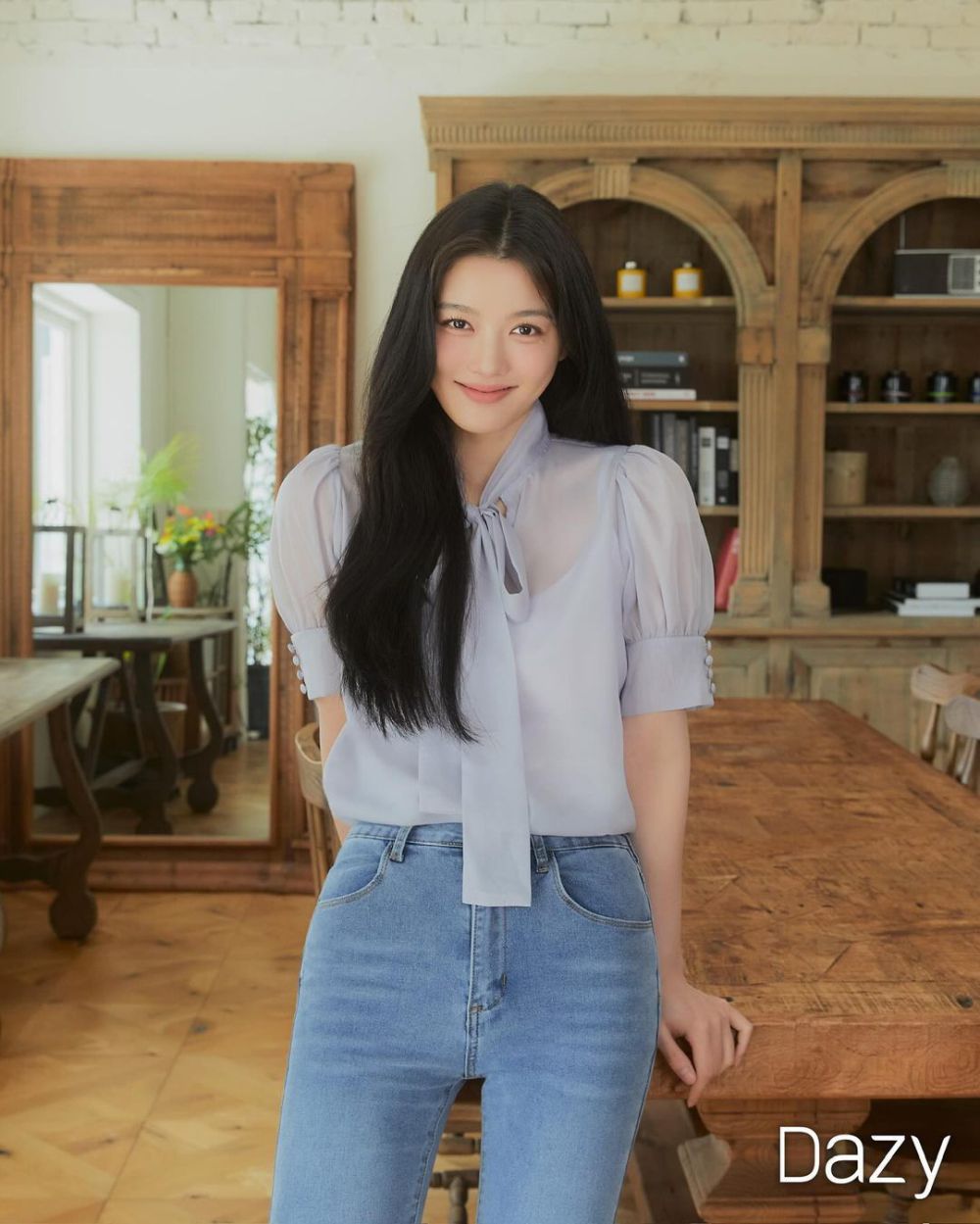 9 Ide Outfit Girly ala Kim Yoo Jung, Manis dan Cute Abis!